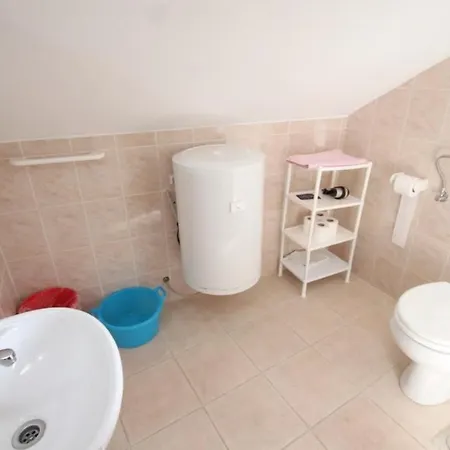 Osor, Losinj - 8004